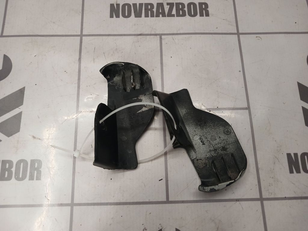 VW Passat B5 96-00 для Накладка