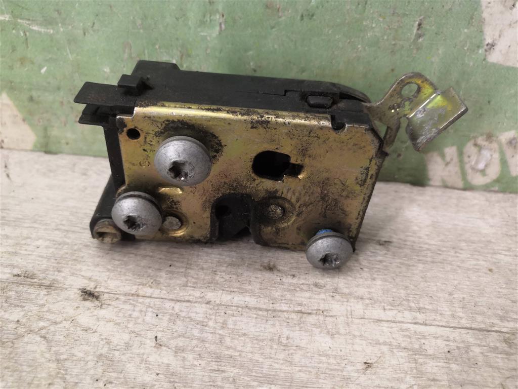 Fiat Punto 1(176) 93-99 для Замок двери задней левой