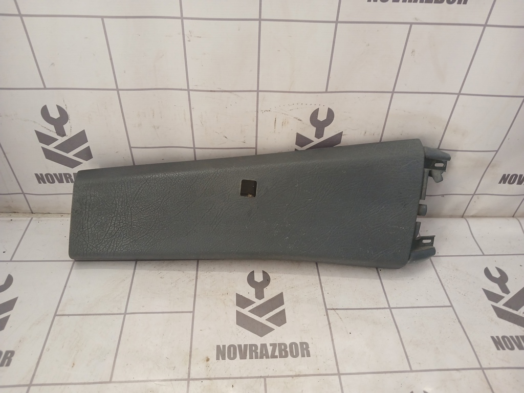 Audi A6 (C4) 1994-1997 для Накладка стойки