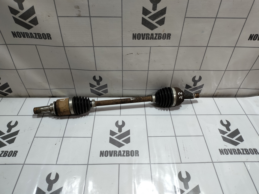 Renault Clio 3  2005-2012 для Полуось передняя левая