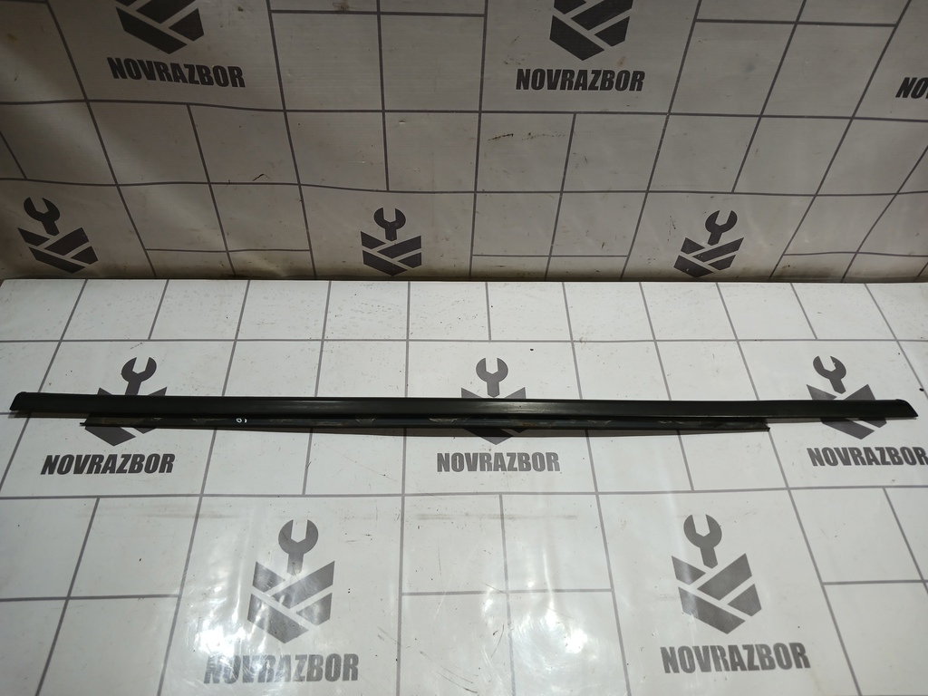 LADA VESTA 15-19 для Накладка стекла заднего левого