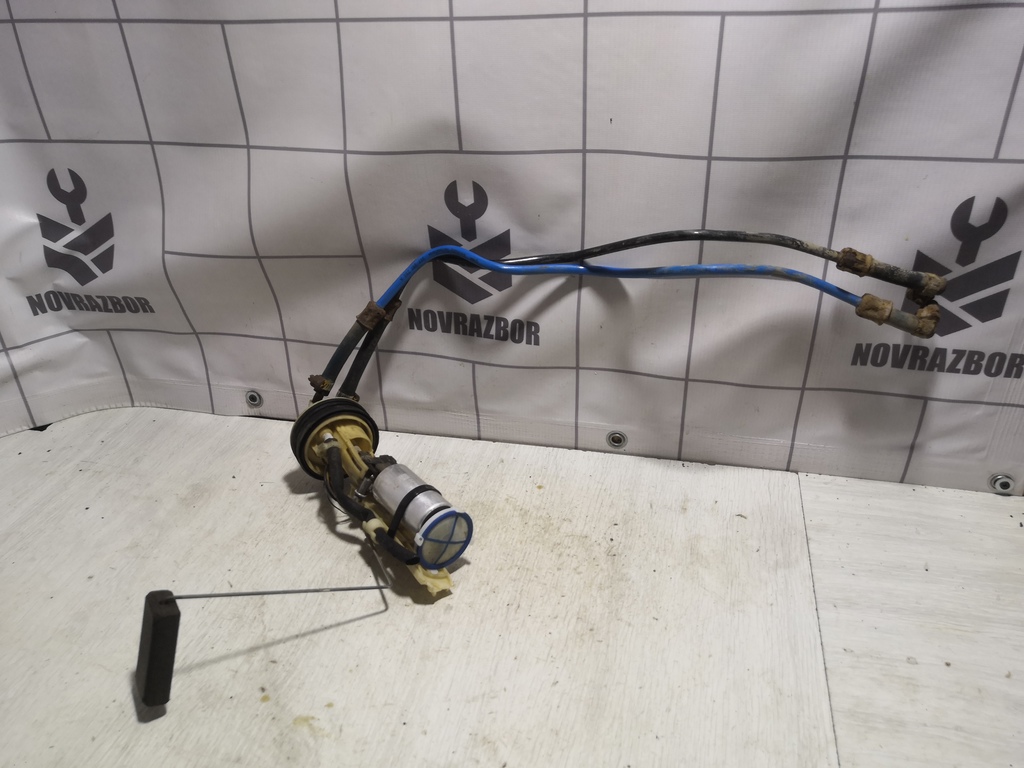 VW Passat  B3  1988-1993 для Насос топливный электро