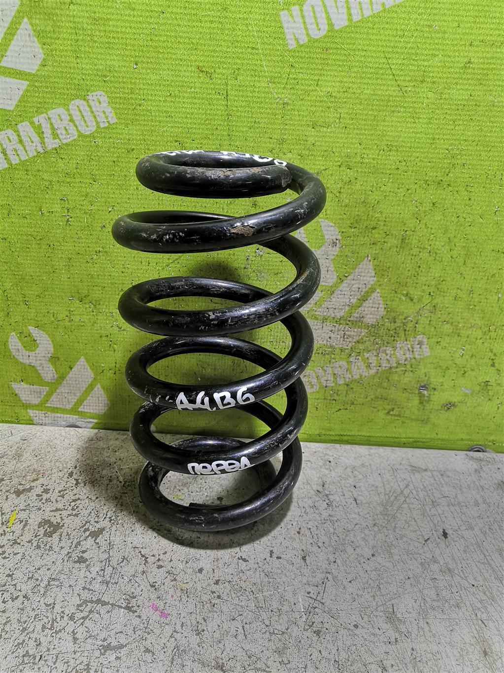 Audi A4 B7 2005-2007 для Пружина передняя