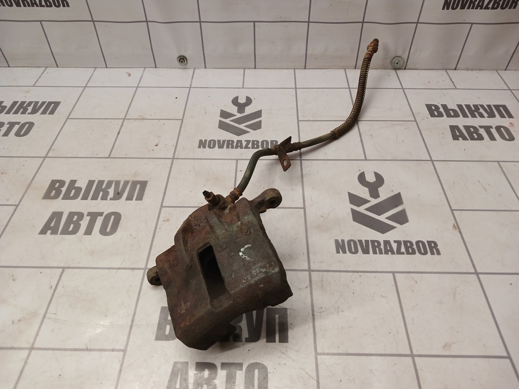 Hyundai Elantra 3  00-05 для Суппорт передний левый