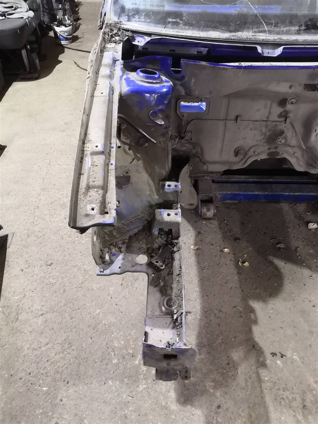 VW Golf 4 Bora 97-05 для Лонжерон передний правый