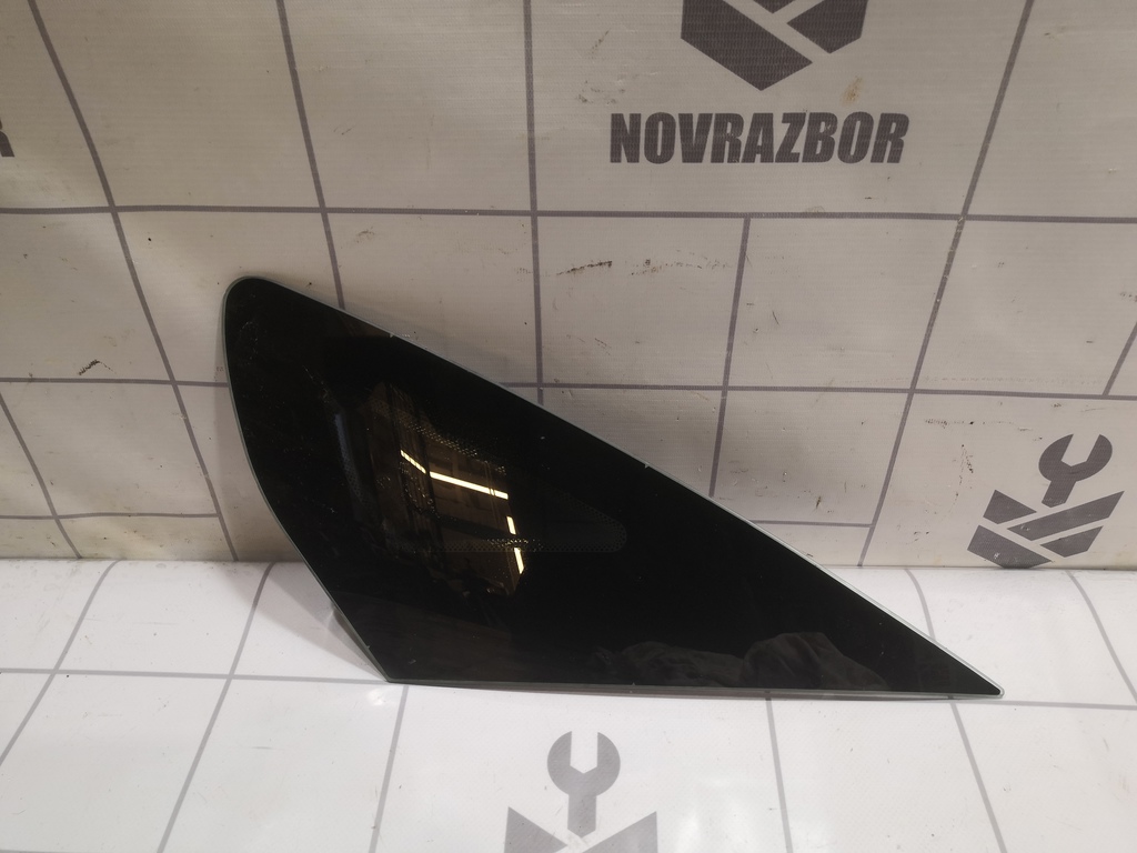 LADA VESTA 15-19 для Стекло кузовное глухое правое