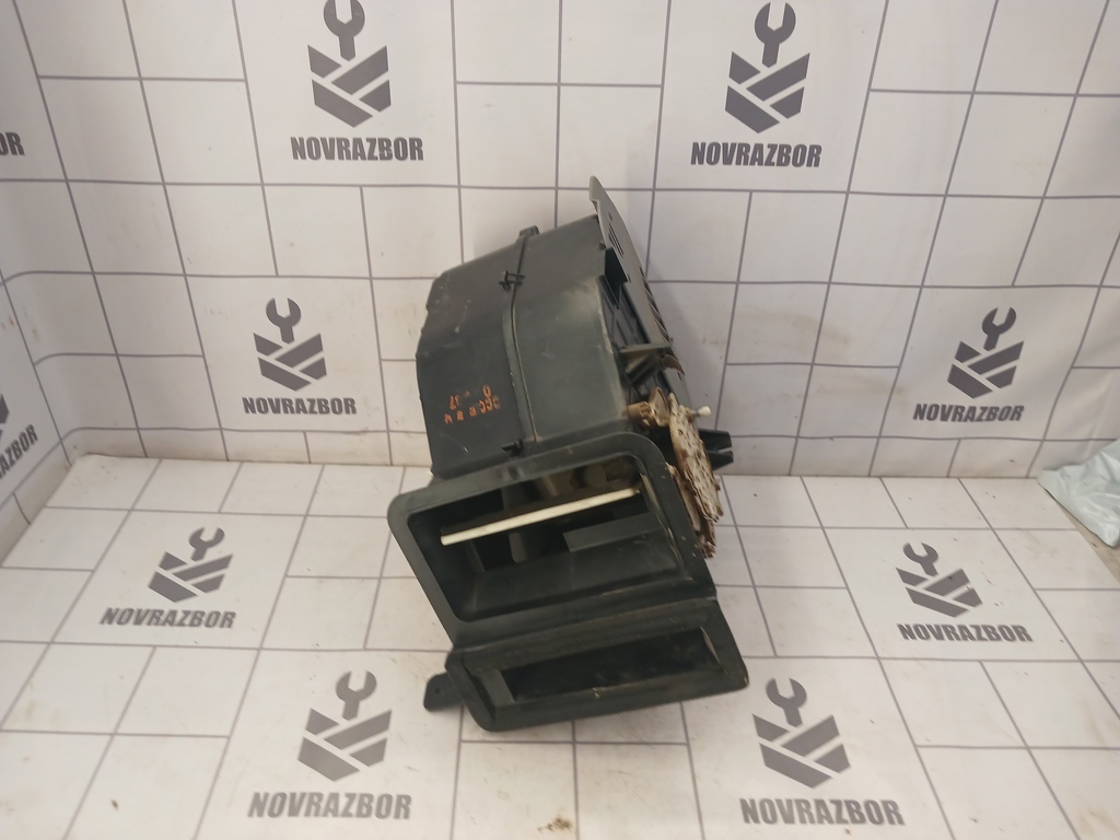 Kia RIO 1 2000-2004 для Корпус отопителя