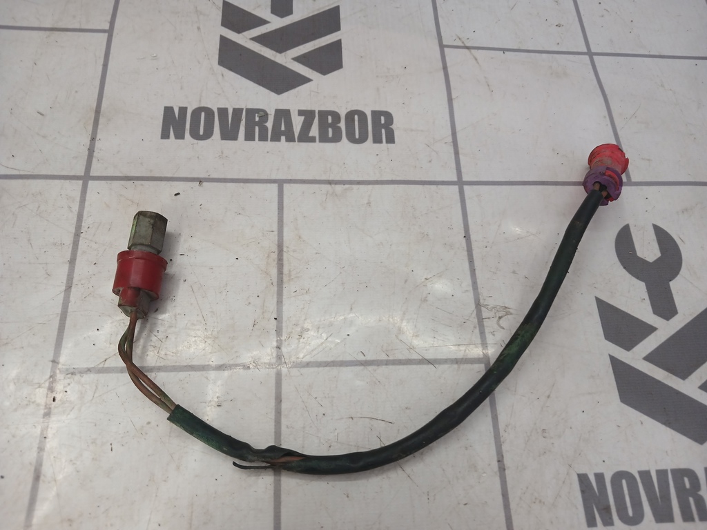 Audi A6 (C4) 1994-1997 для Датчик кондиционера