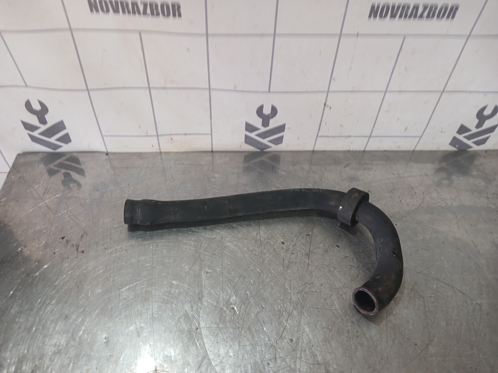 Audi A6 (C4) 1994-1997 для Патрубок