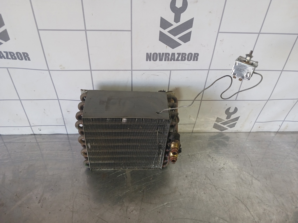 VW Passat  B3  1988-1993 для Испаритель кондиционера