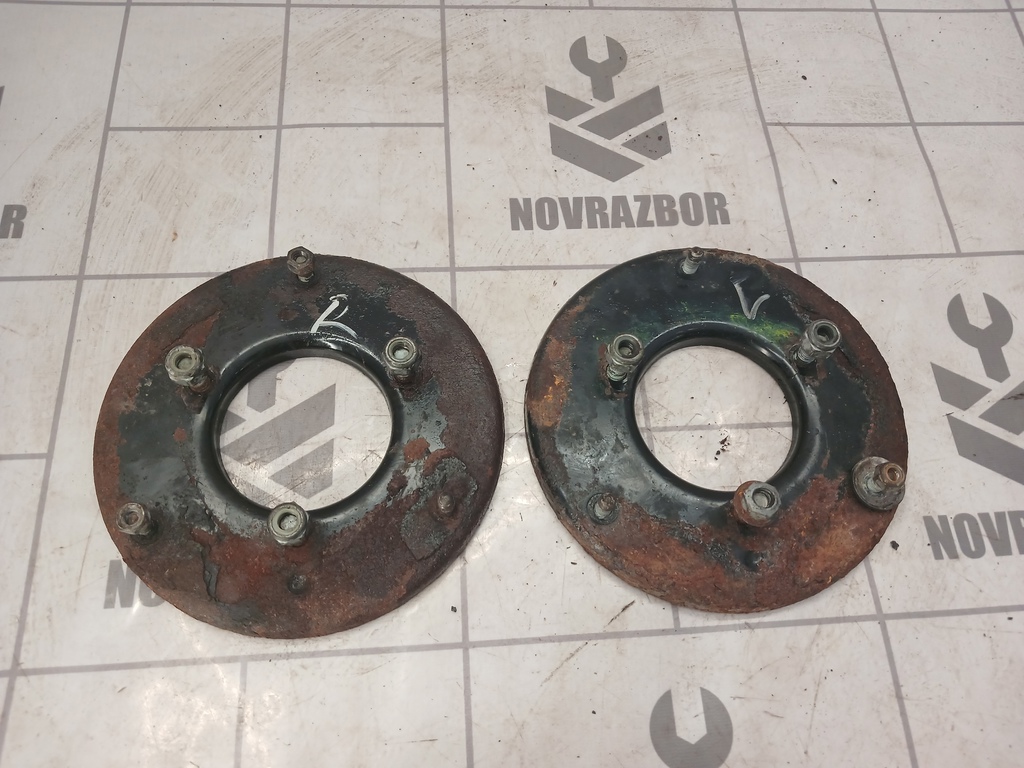 Audi A6 (C4) 1994-1997 для Опора передней пружины