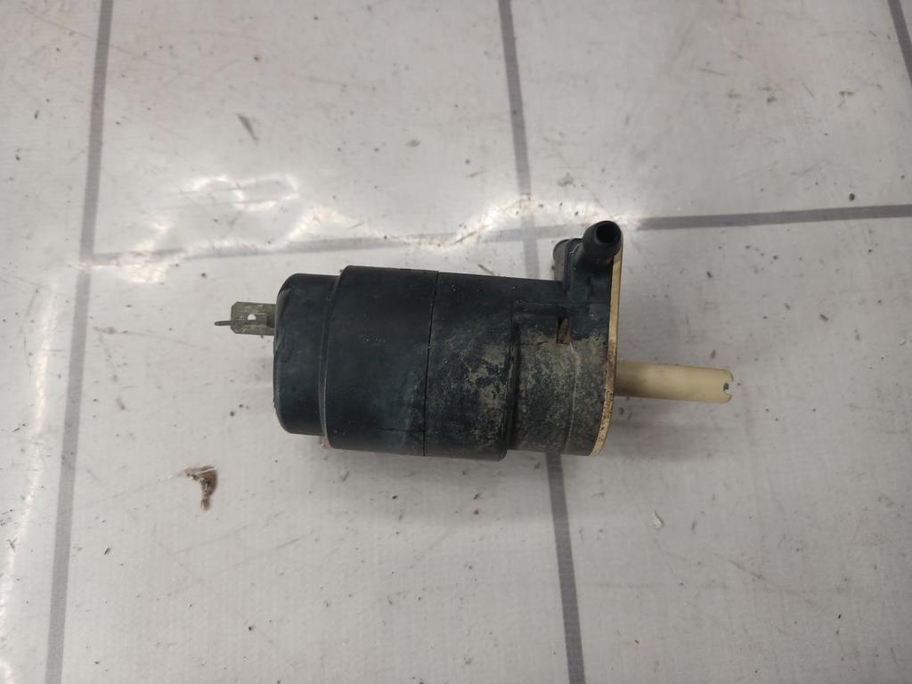 Fiat Punto 2 (188) 99-10 для Насос омывателя