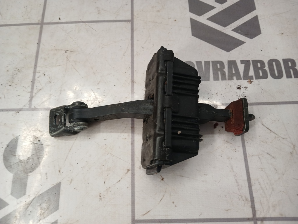 BMW X5 E53 2000-2007 для Ограничитель двери
