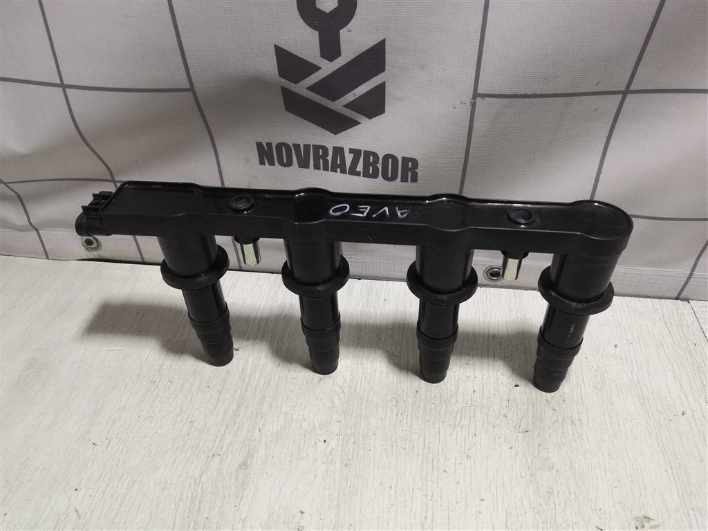 Chevrolet Aveo (T300) 2011-2015 для Рампа (кассета) катушек зажигания