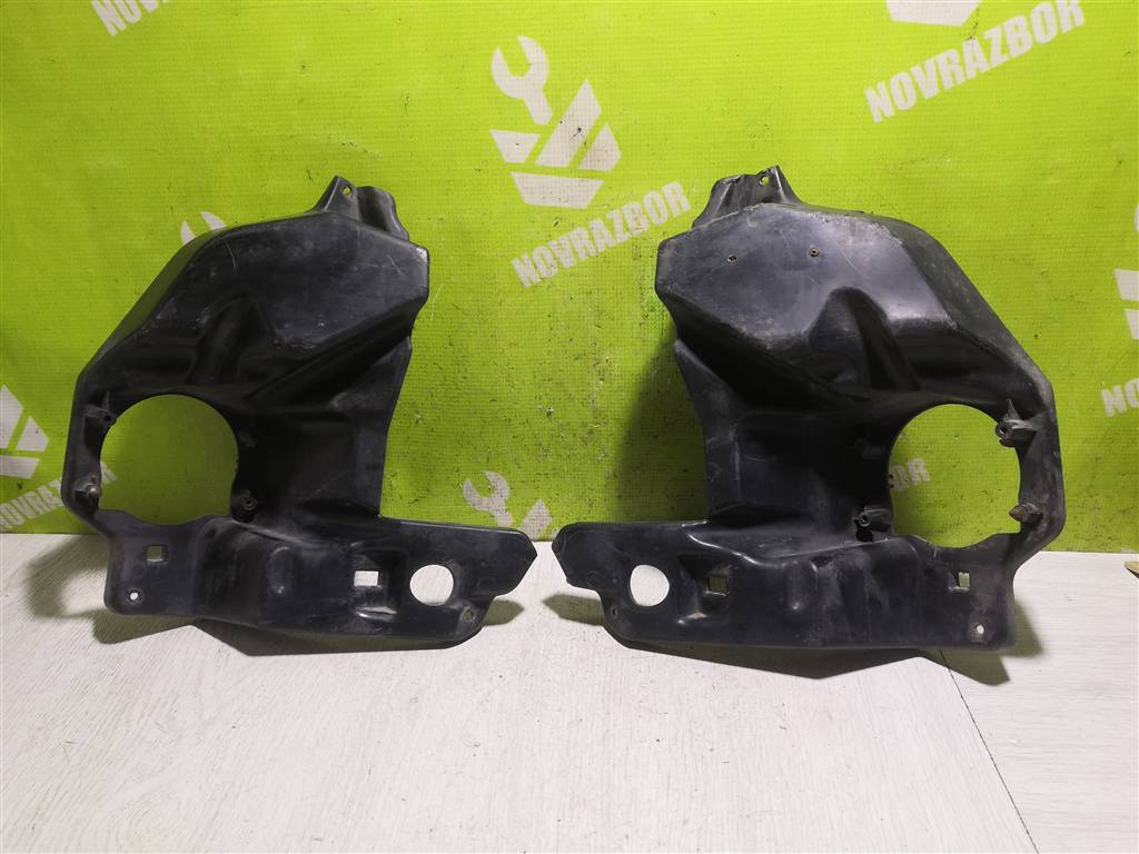 LADA VESTA 15-19 для Кронштейн фары противотуманной левой