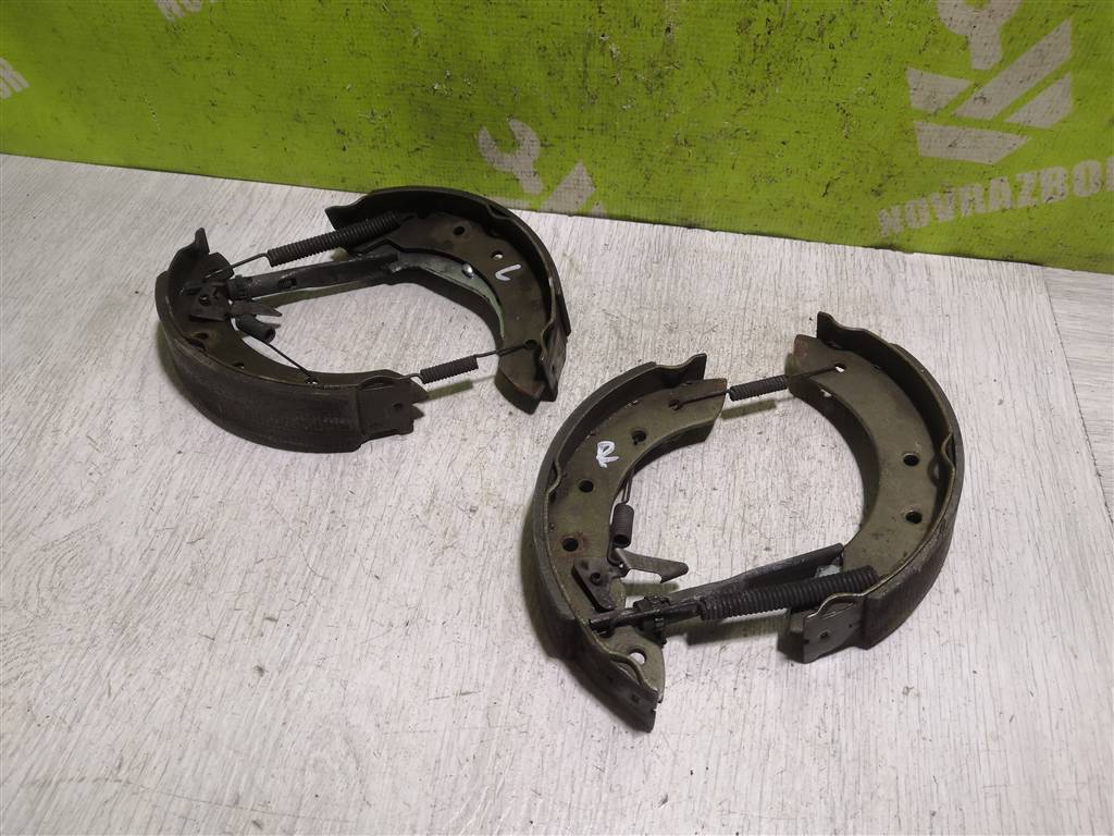 Peugeot 206 98-12 для Колодки барабанные к-кт