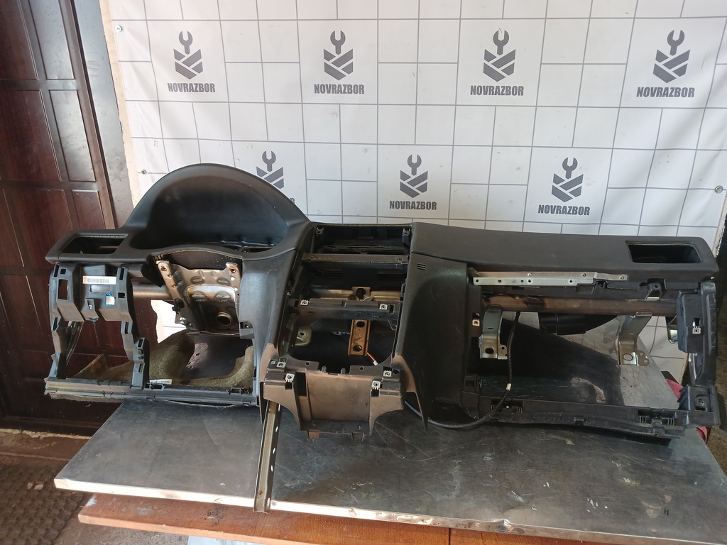 Peugeot 307 2001-2008 для Торпедо