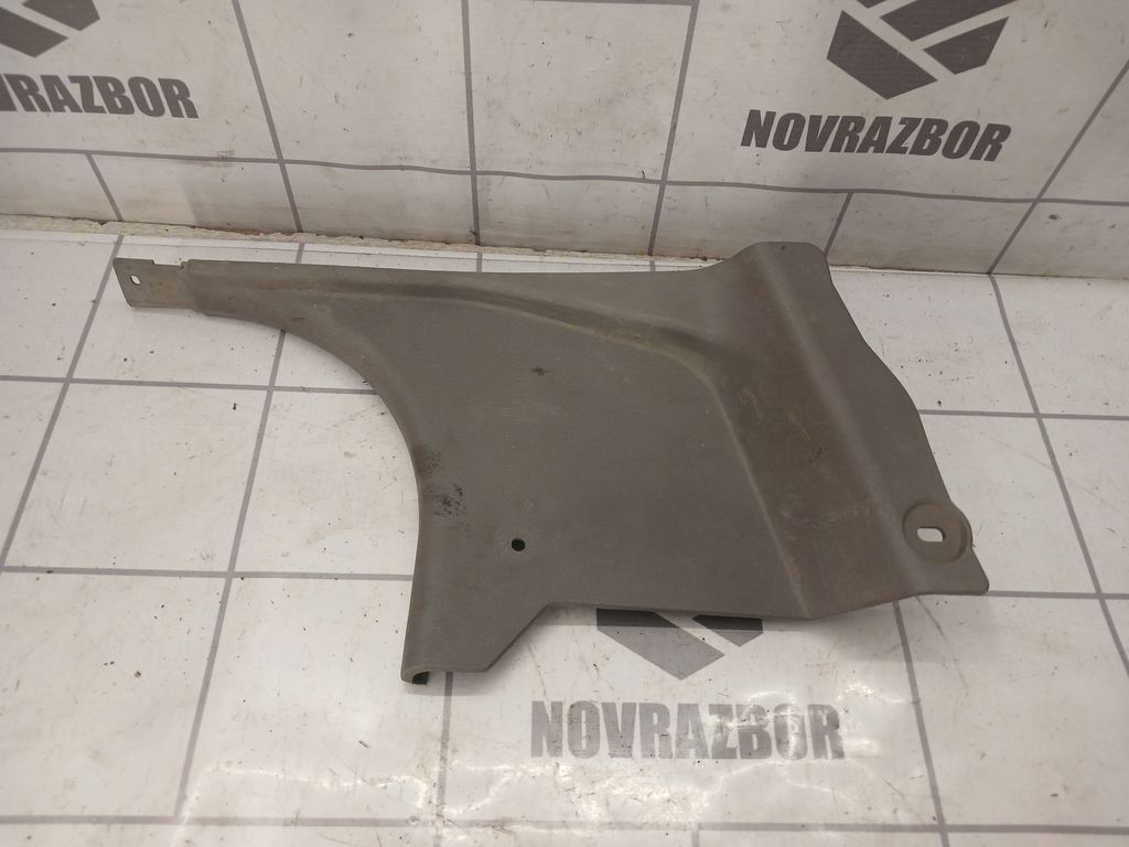 Mazda 626 (GE) 1992-1997 для Накладка