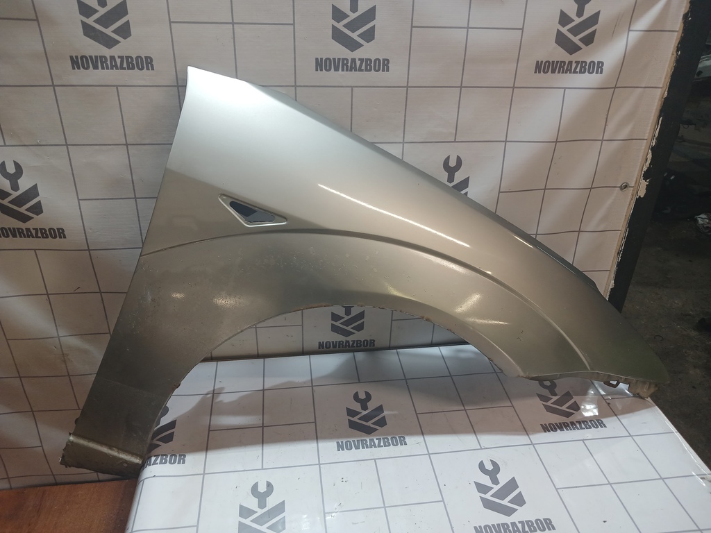 Ford Focus 1 1998-2004 для Крыло переднее правое