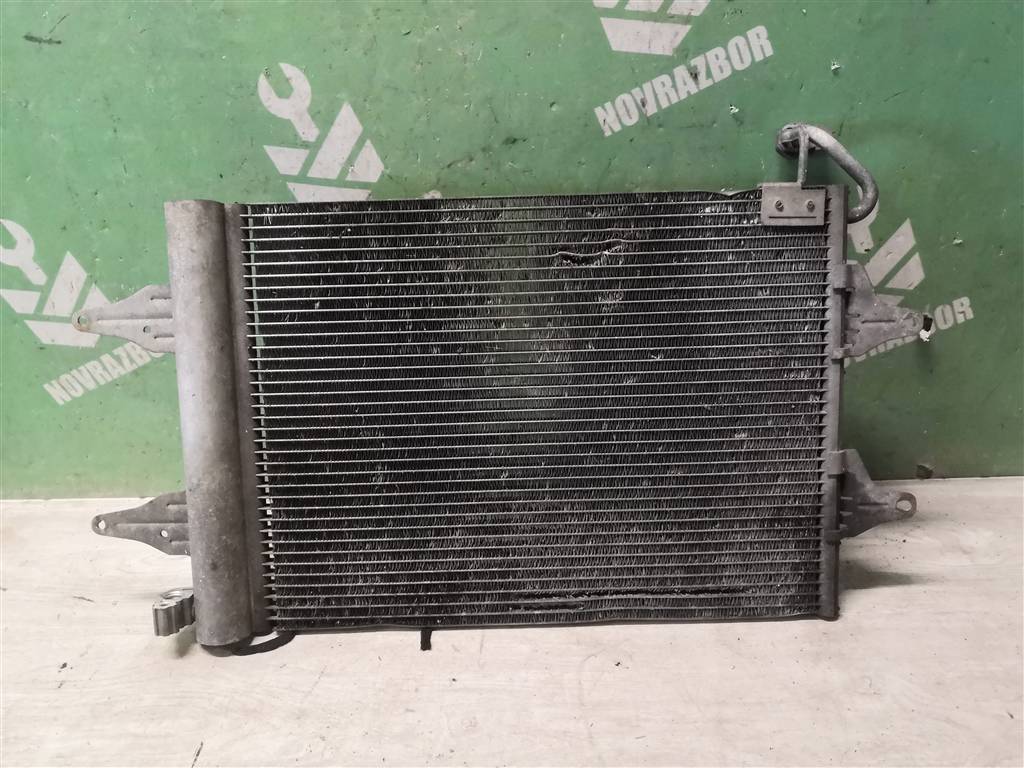 Seat Ibiza 4 2002-2008 для Радиатор кондиционера (конденсер)