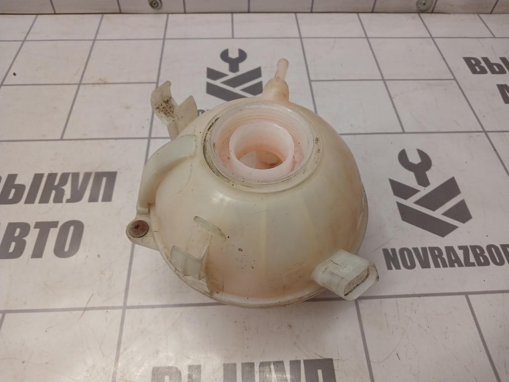 Skoda Yeti 2009-2018 для Бачок расширительный