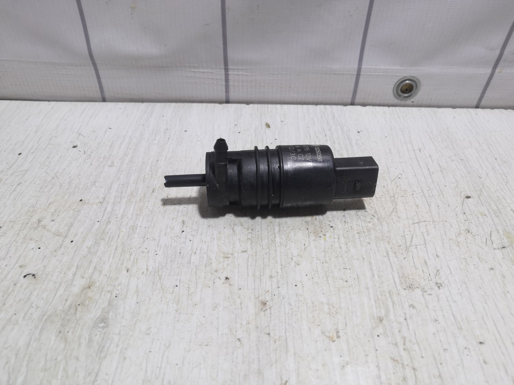 Chevrolet Aveo (T300) 2011-2015 для Насос омывателя