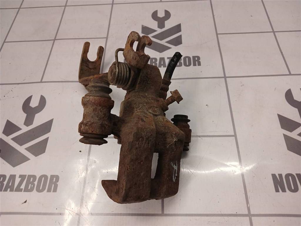 Kia Spectra 2001-2011 для Суппорт задний правый