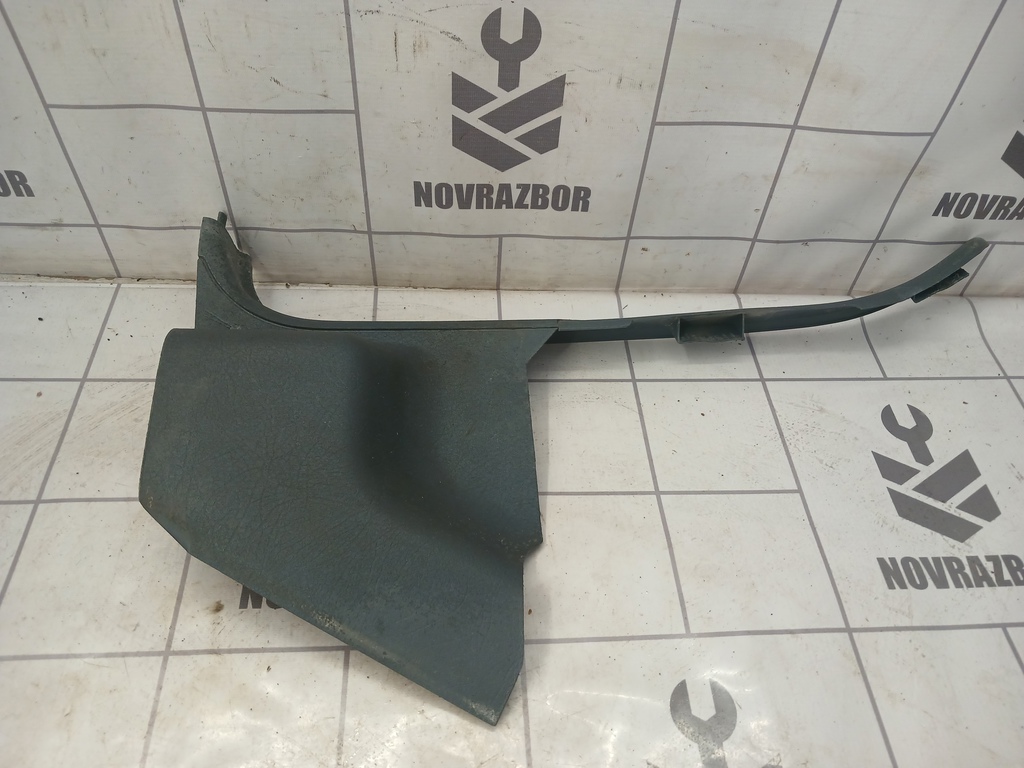 Audi A6 (C4) 1994-1997 для Накладка порога (внутренняя)