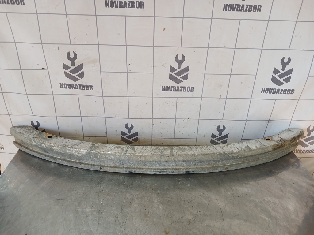 VW Passat B5 96-00 для Усилитель заднего бампера