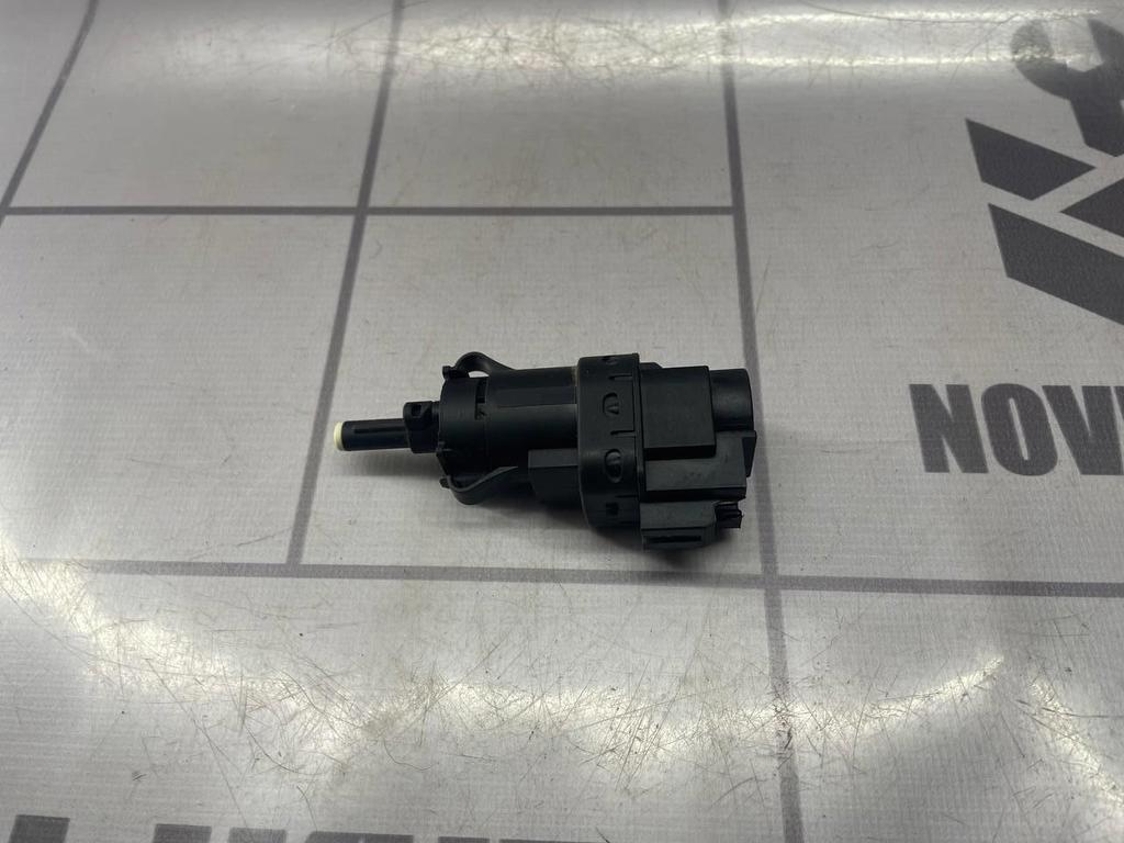 Ford Focus 2 05-08 для Датчик включения стопсигнала