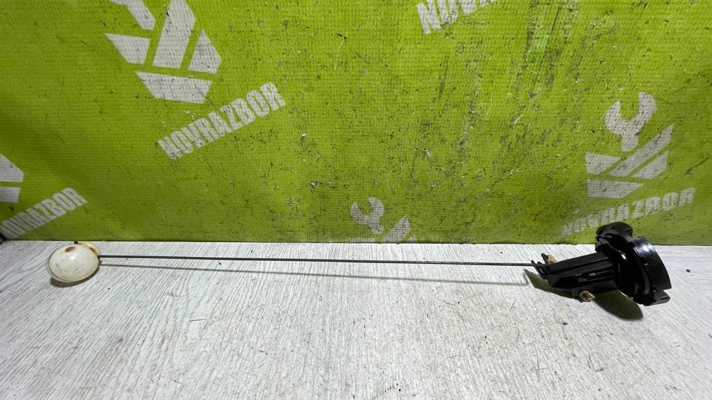 Audi 80  90  B3  86-91 для Датчик уровня топлива