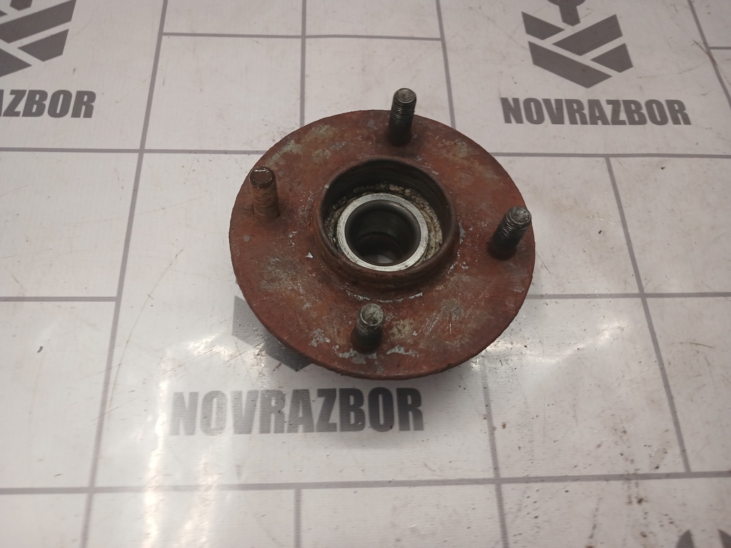 Nissan Almera N16 2000-2006 для Ступица задняя