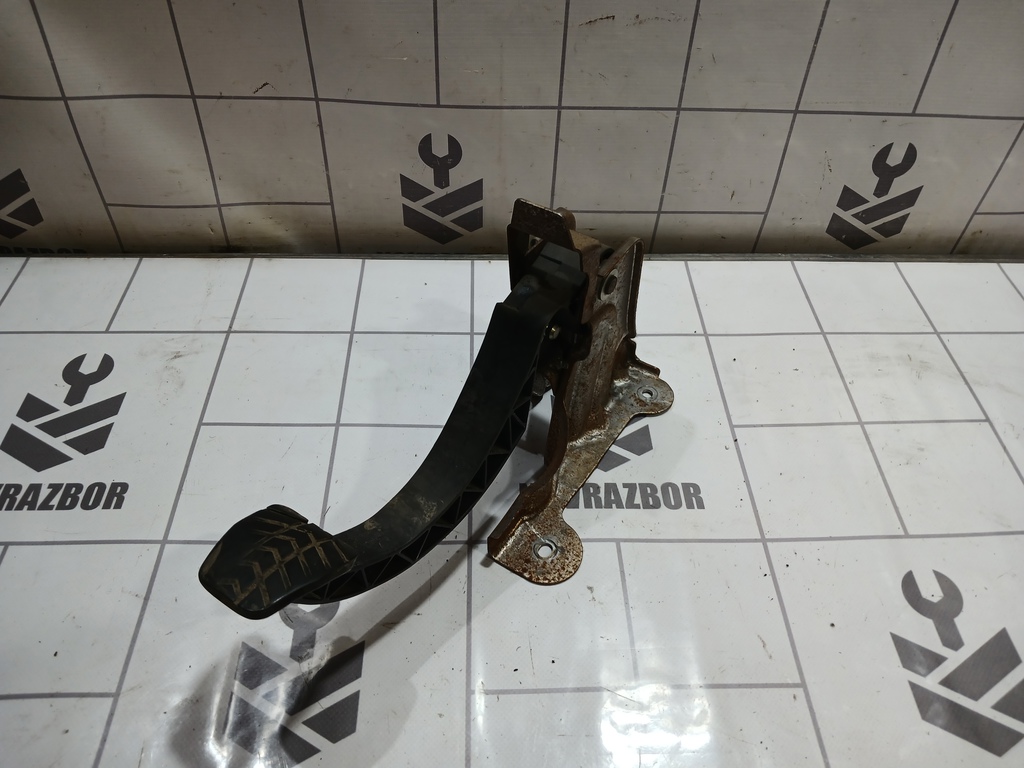 LADA VESTA 15-19 для Педаль сцепления