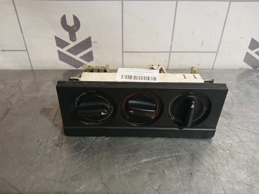 Audi 80  90  B3  86-91 для Блок управления печкой