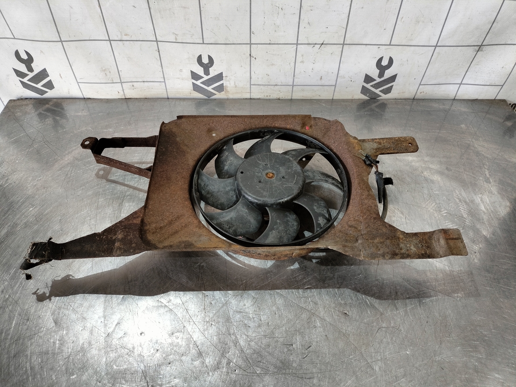 Opel Vectra B 1999-2002 для Вентилятор радиатора