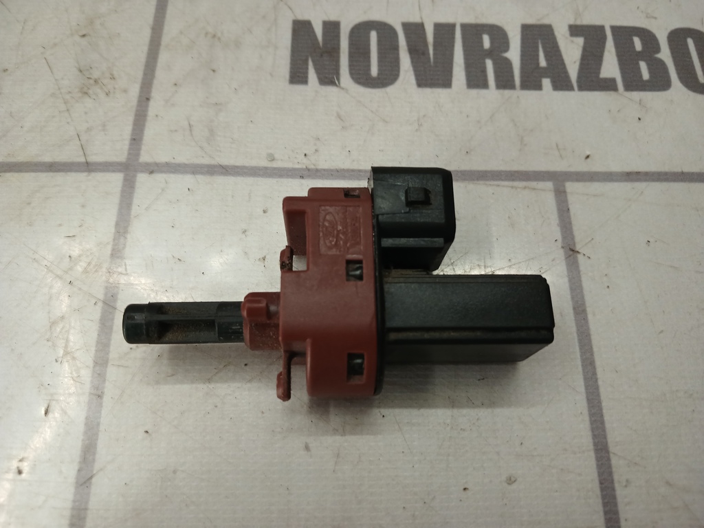 Ford Transit 06-13 для Датчик педали сцепления