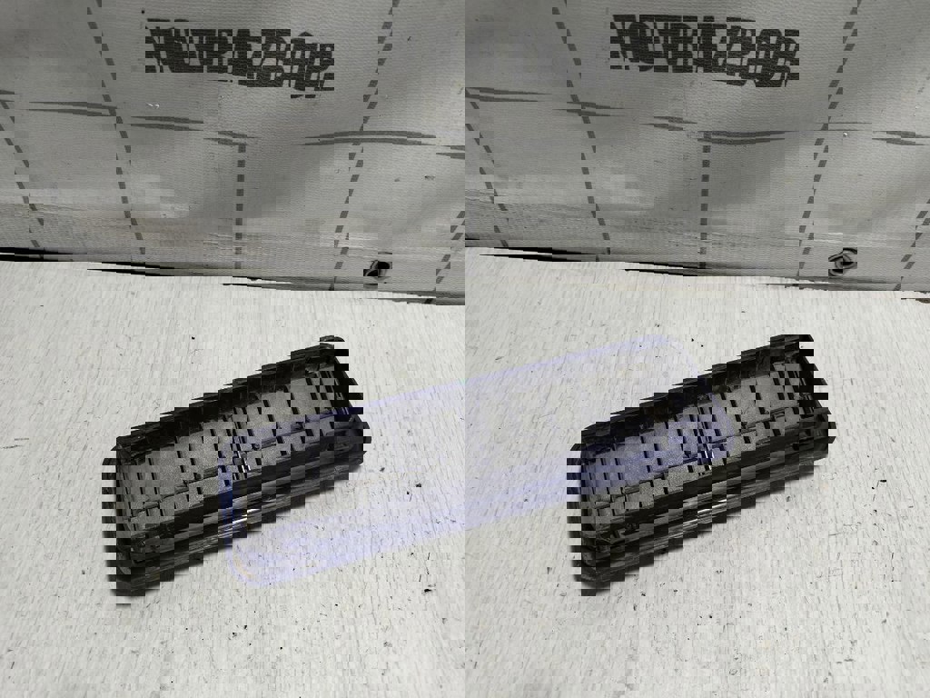 Skoda Yeti 2009-2018 для Решетка вентиляционная