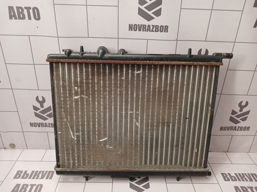 Peugeot 307 2001-2008 для Радиатор основной