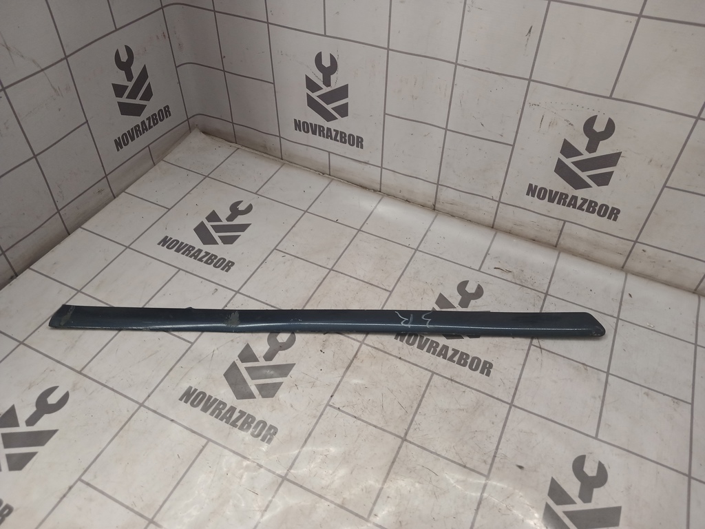 VW Passat B5 96-00 для Молдинг задней правой двери