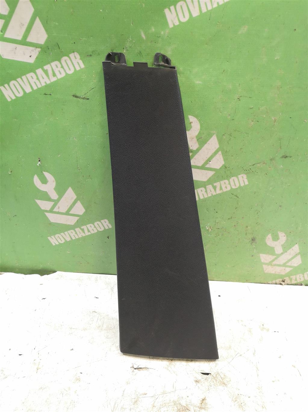 Ford Mondeo 3 00-07 для Обшивка стойки