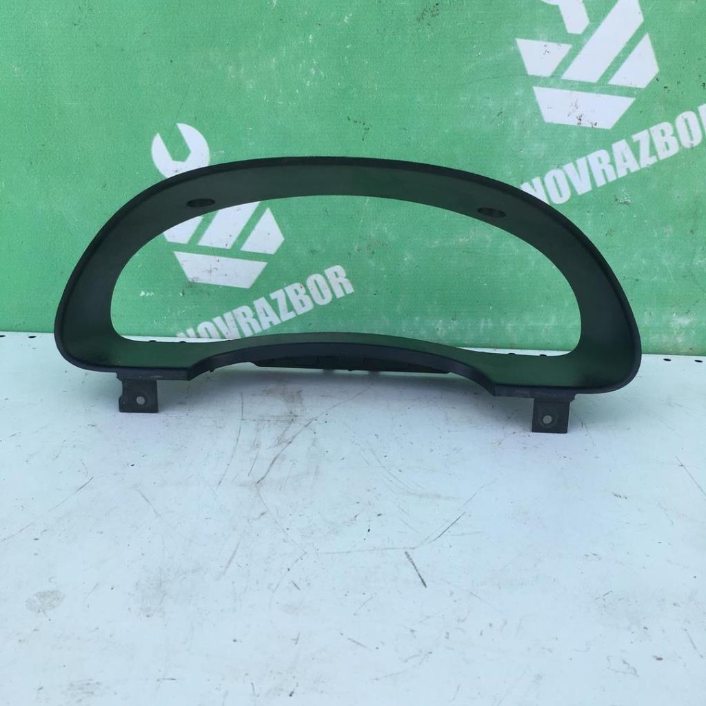 Ford Tourneo Connect 02-13 для Накладка торпедо