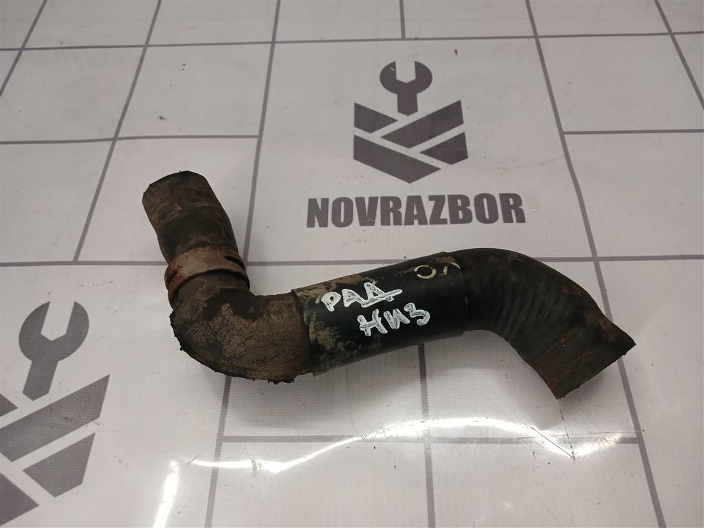 VW Golf 3 Vento 91-97 для Патрубок радиатора