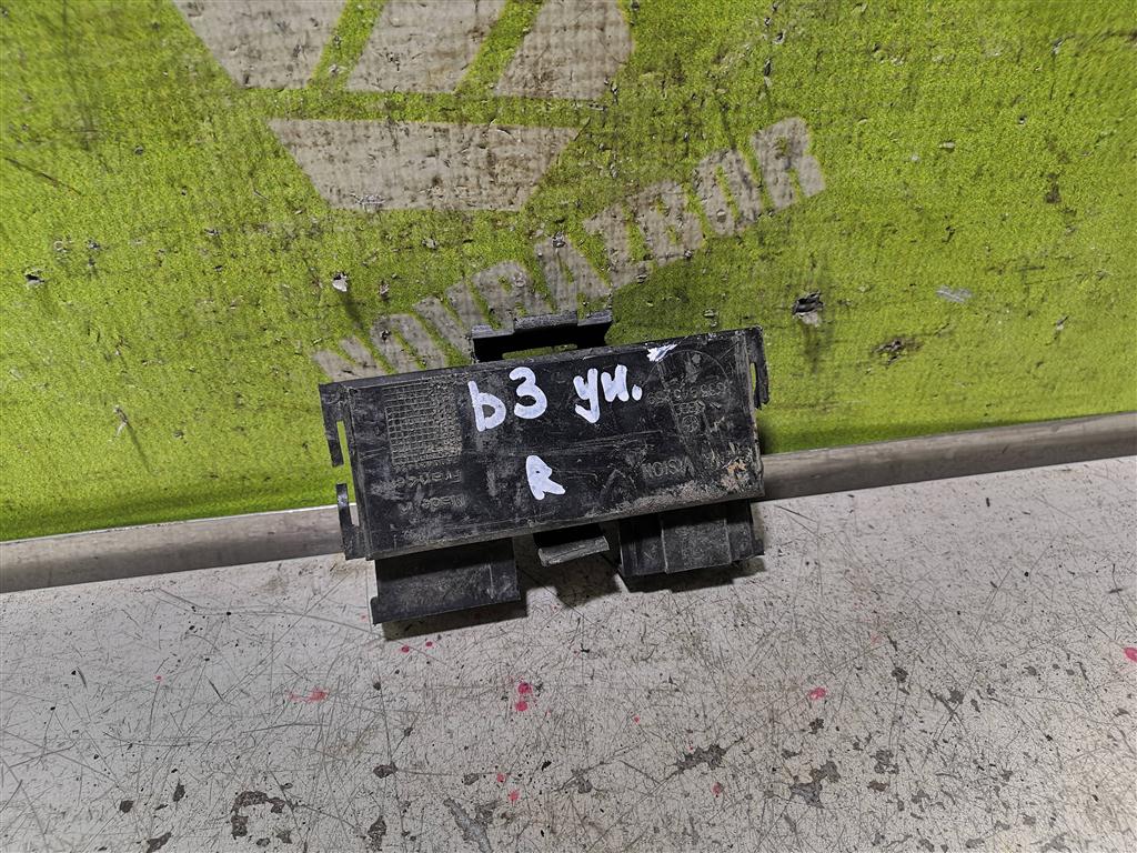 VW Passat  B3  1988-1993 для Плата заднего фонаря