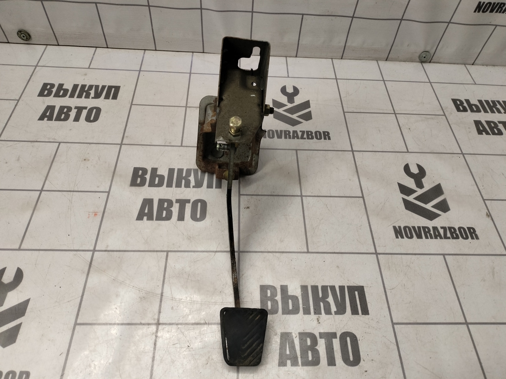 Hyundai Elantra 3  00-05 для Педаль сцепления