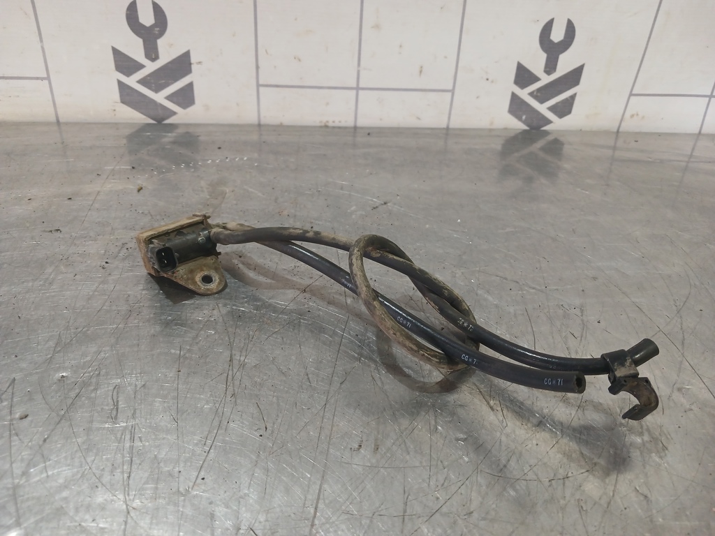 Mazda 323 BA 94-98 для Клапан вакуумный