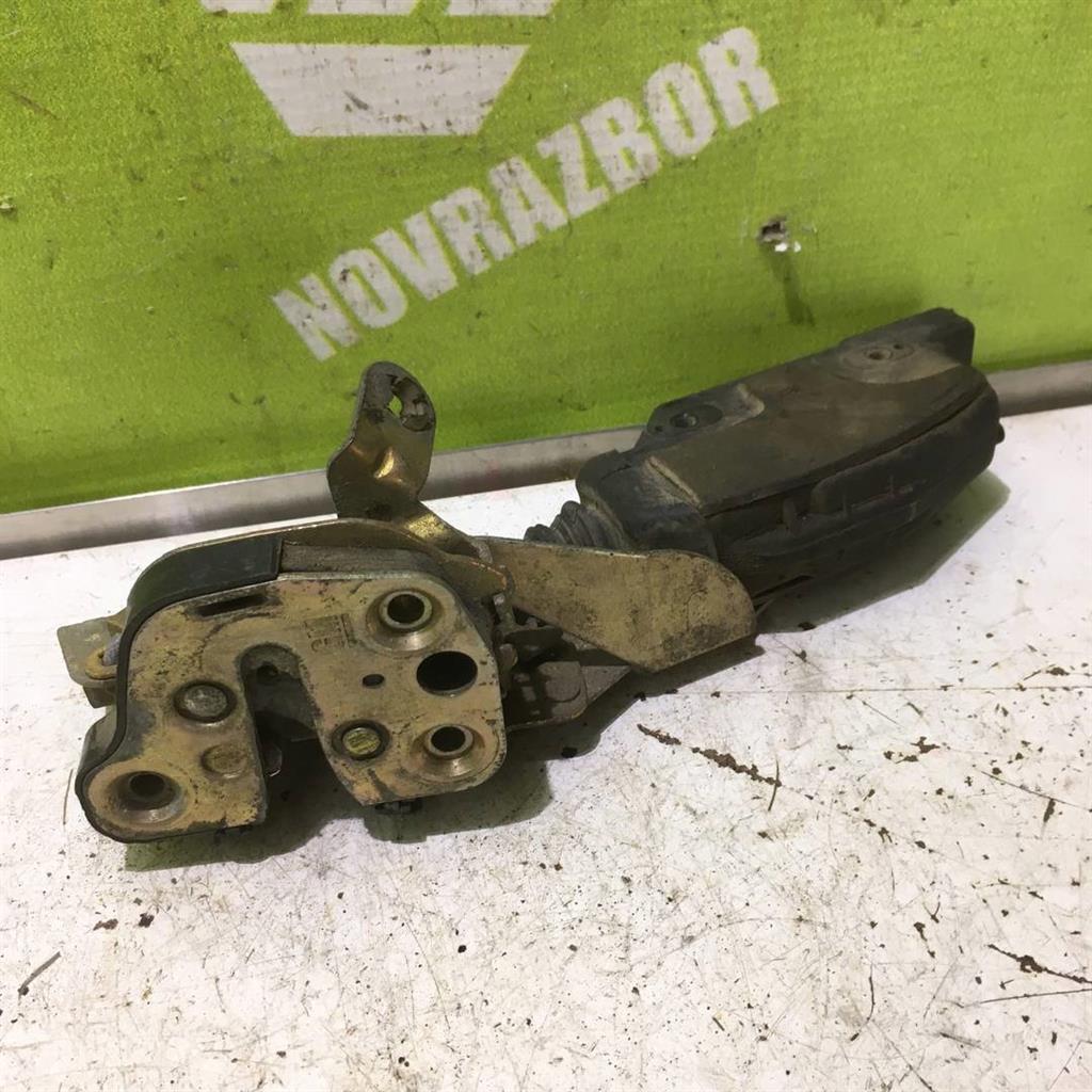 Opel Vectra A 1988-1995 для Замок двери задней правой