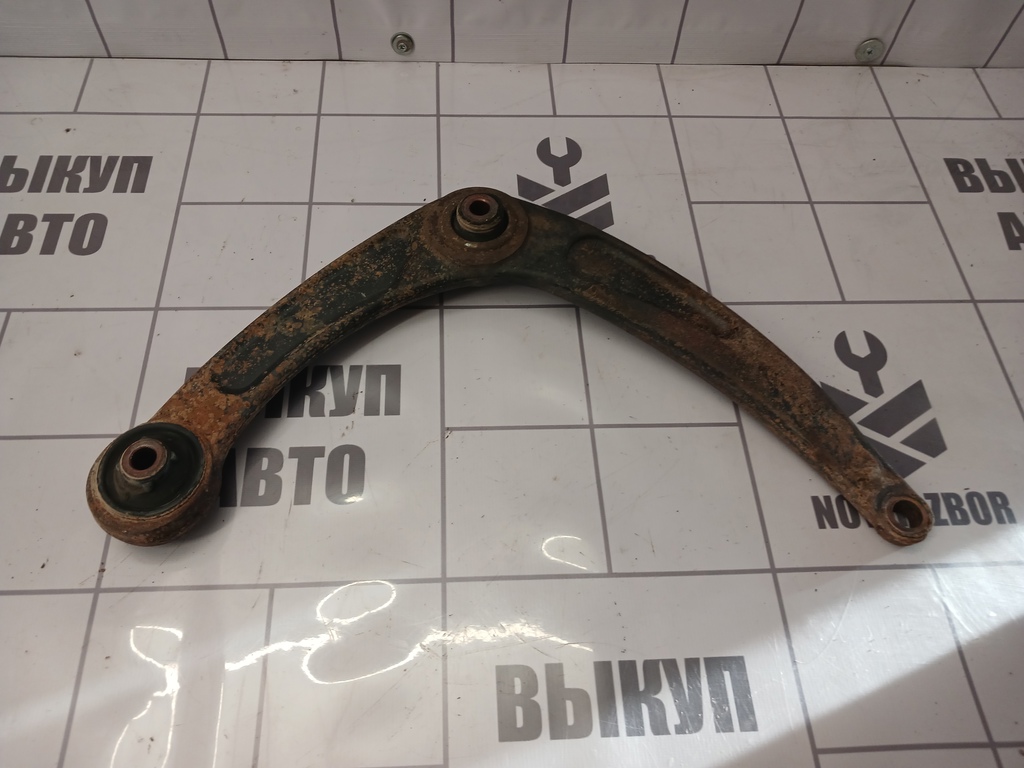 Peugeot 307 2001-2008 для Рычаг передний правый