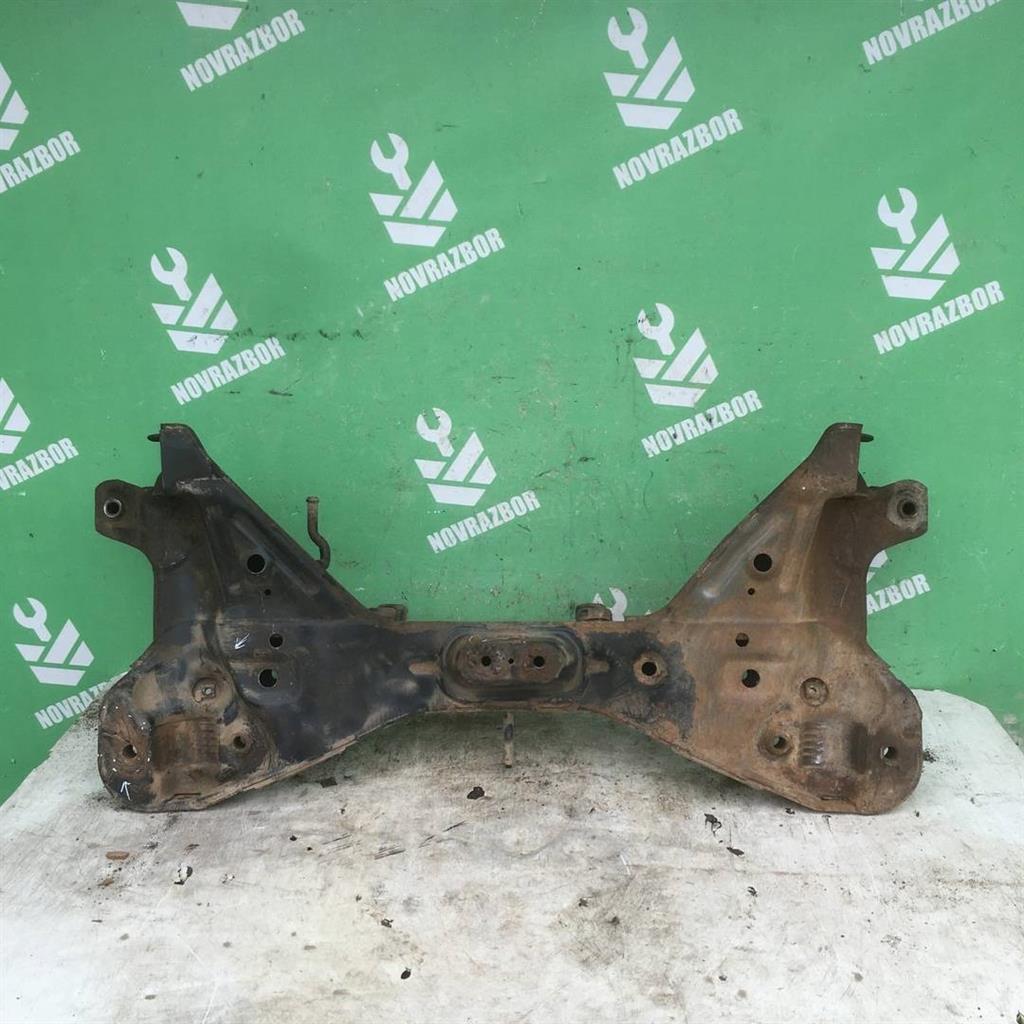 Volvo S40 95-98 для Балка подмоторная