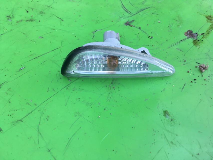 Hyundai Solaris 2010-2017 для Повторитель на крыло левый