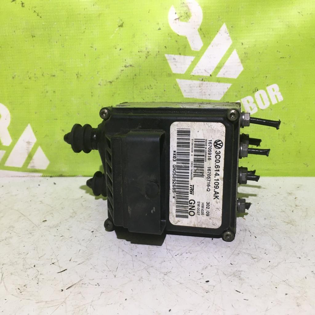 VW Passat B6 05-10 для Блок ABS насос